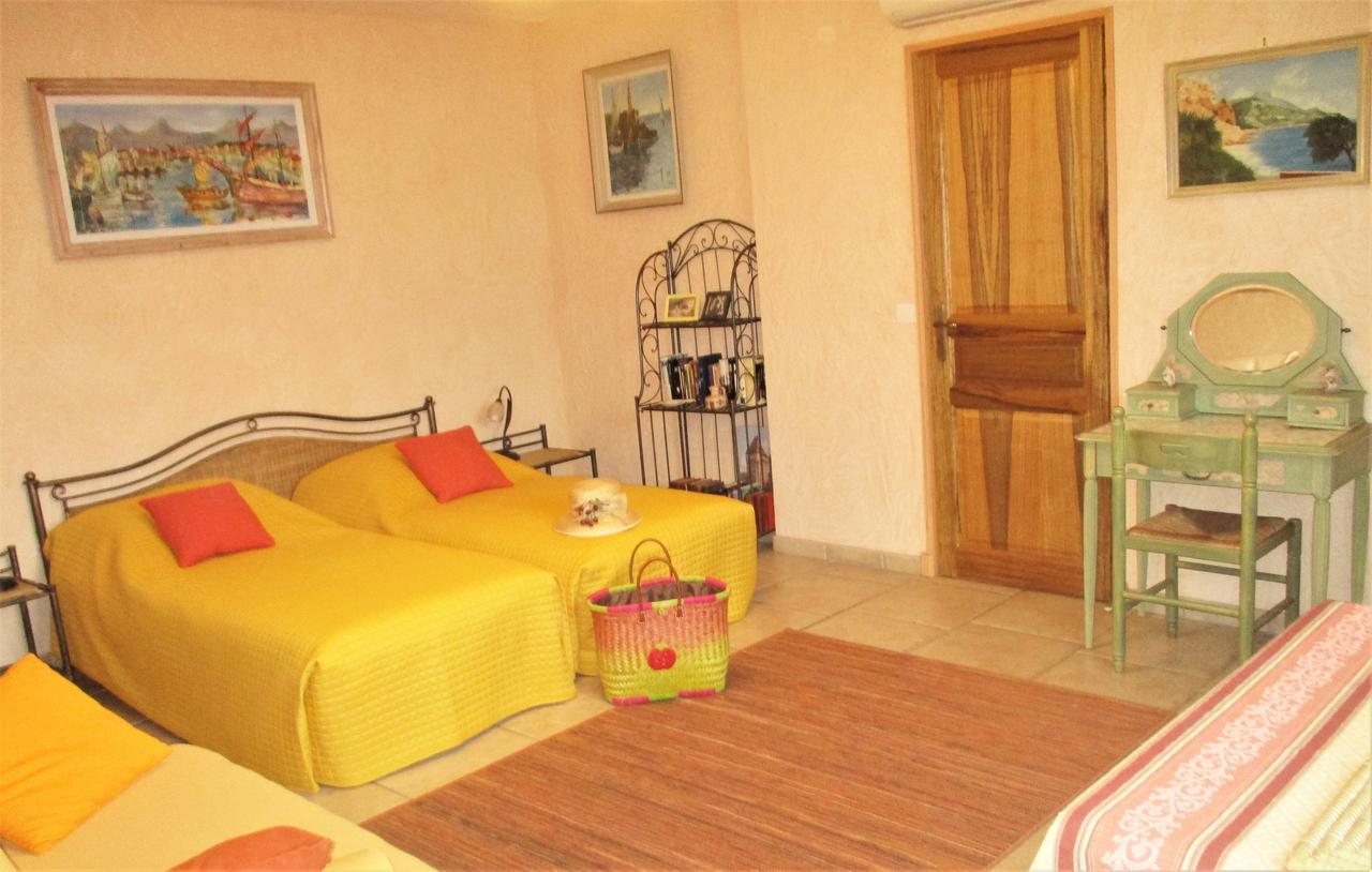 Les Mimosas Bed and Breakfast Mentone Esterno foto