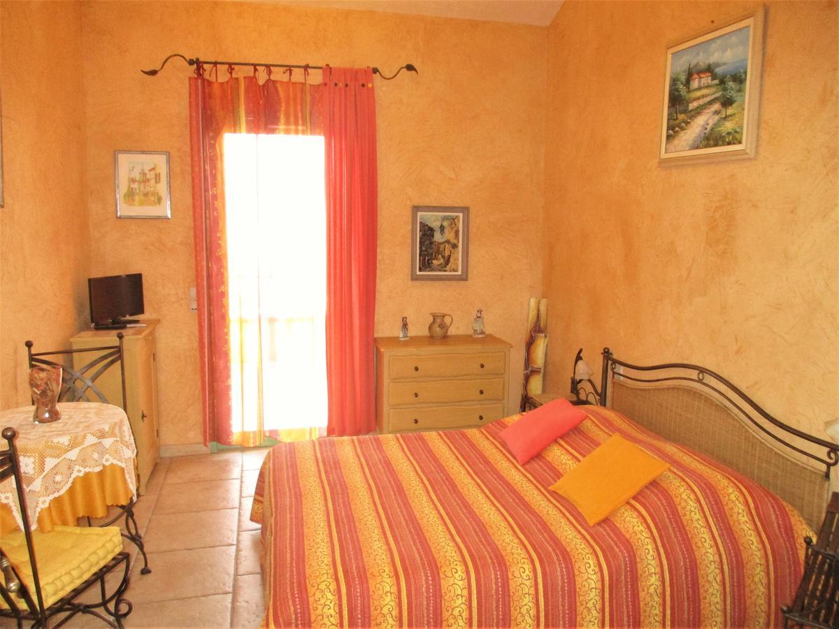 Les Mimosas Bed and Breakfast Mentone Esterno foto